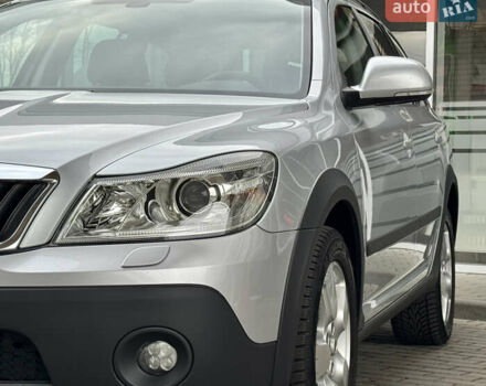 Серый Шкода Октавия Скаут, объемом двигателя 2 л и пробегом 175 тыс. км за 12999 $, фото 14 на Automoto.ua