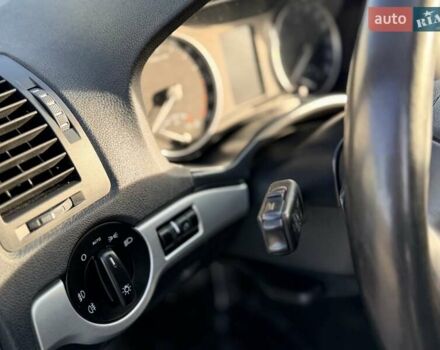 Серый Шкода Октавия Скаут, объемом двигателя 2 л и пробегом 191 тыс. км за 13600 $, фото 44 на Automoto.ua
