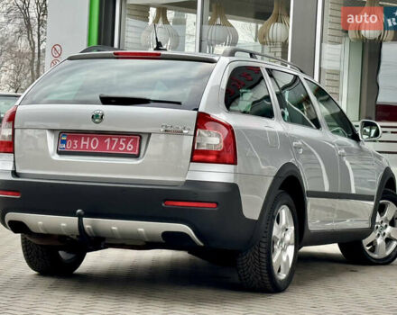 Серый Шкода Октавия Скаут, объемом двигателя 2 л и пробегом 175 тыс. км за 12999 $, фото 20 на Automoto.ua