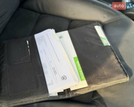 Серый Шкода Октавия Скаут, объемом двигателя 2 л и пробегом 191 тыс. км за 13600 $, фото 57 на Automoto.ua