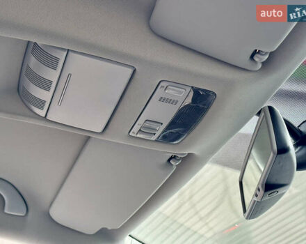 Серый Шкода Октавия Скаут, объемом двигателя 2 л и пробегом 175 тыс. км за 12999 $, фото 52 на Automoto.ua