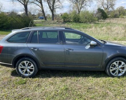 Сірий Шкода Octavia Scout, об'ємом двигуна 2 л та пробігом 320 тис. км за 12500 $, фото 6 на Automoto.ua