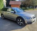 Шкода Октавия Скаут 2014 в Черновцах на Automoto.ua Серый Шкода Октавия Скаут, объемом двигателя 1.97 л и пробегом 192 тыс. км за 15950 $, фото 9 на Automoto.ua