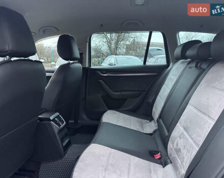 Серый Шкода Октавия Скаут, объемом двигателя 2 л и пробегом 220 тыс. км за 15700 $, фото 27 на Automoto.ua