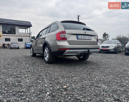 Серый Шкода Октавия Скаут, объемом двигателя 2 л и пробегом 220 тыс. км за 15700 $, фото 20 на Automoto.ua