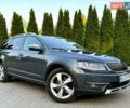 Сірий Шкода Octavia Scout, об'ємом двигуна 2 л та пробігом 216 тис. км за 15499 $, фото 5 на Automoto.ua
