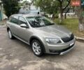 Сірий Шкода Octavia Scout, об'ємом двигуна 2 л та пробігом 152 тис. км за 16300 $, фото 1 на Automoto.ua