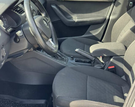 Сірий Шкода Octavia Scout, об'ємом двигуна 2 л та пробігом 290 тис. км за 15999 $, фото 11 на Automoto.ua