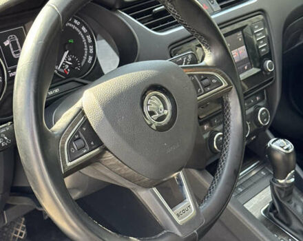 Сірий Шкода Octavia Scout, об'ємом двигуна 2 л та пробігом 290 тис. км за 15999 $, фото 12 на Automoto.ua