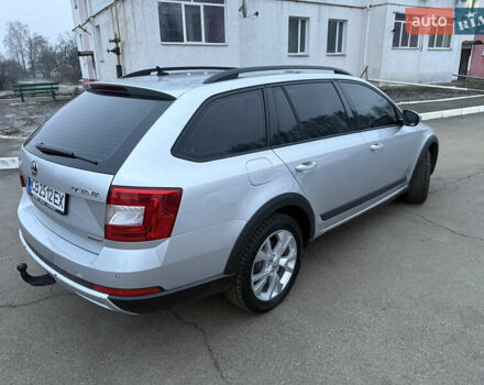 Сірий Шкода Octavia Scout, об'ємом двигуна 2 л та пробігом 270 тис. км за 15700 $, фото 3 на Automoto.ua
