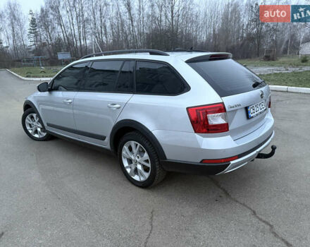 Сірий Шкода Octavia Scout, об'ємом двигуна 2 л та пробігом 270 тис. км за 15700 $, фото 5 на Automoto.ua