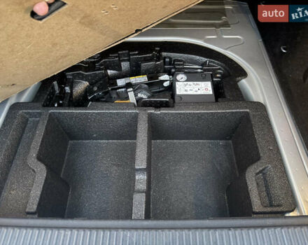 Сірий Шкода Octavia Scout, об'ємом двигуна 2 л та пробігом 270 тис. км за 15700 $, фото 7 на Automoto.ua