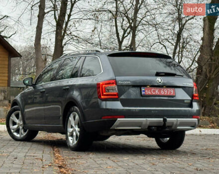 Серый Шкода Октавия Скаут, объемом двигателя 2 л и пробегом 251 тыс. км за 15950 $, фото 54 на Automoto.ua