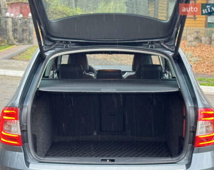 Серый Шкода Октавия Скаут, объемом двигателя 2 л и пробегом 251 тыс. км за 15950 $, фото 115 на Automoto.ua