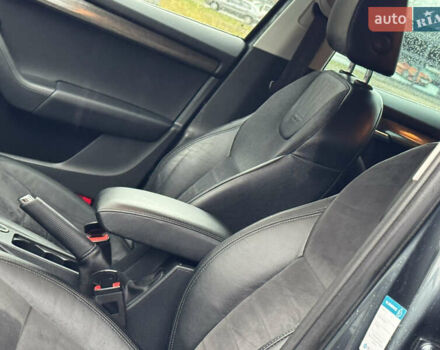 Серый Шкода Октавия Скаут, объемом двигателя 2 л и пробегом 251 тыс. км за 15950 $, фото 73 на Automoto.ua