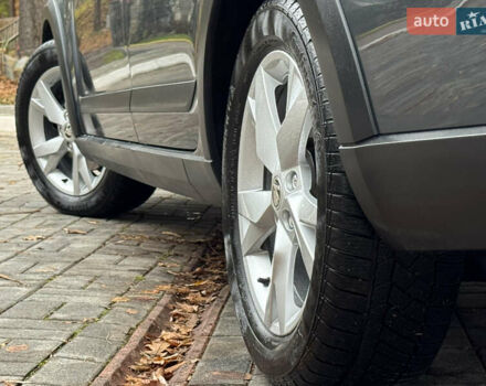 Серый Шкода Октавия Скаут, объемом двигателя 2 л и пробегом 251 тыс. км за 15950 $, фото 61 на Automoto.ua