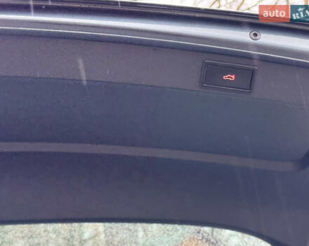 Серый Шкода Октавия Скаут, объемом двигателя 2 л и пробегом 251 тыс. км за 15950 $, фото 117 на Automoto.ua