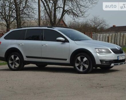 Сірий Шкода Octavia Scout, об'ємом двигуна 2 л та пробігом 291 тис. км за 13300 $, фото 23 на Automoto.ua