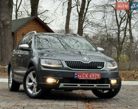 Серый Шкода Октавия Скаут, объемом двигателя 2 л и пробегом 251 тыс. км за 15950 $, фото 19 на Automoto.ua