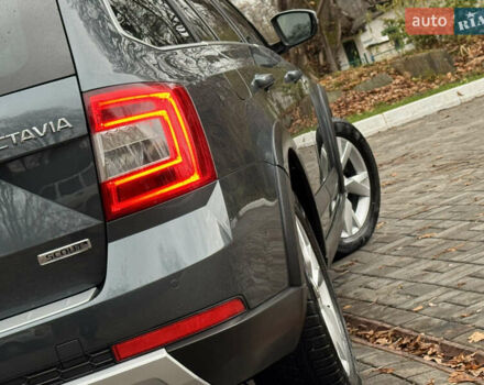 Серый Шкода Октавия Скаут, объемом двигателя 2 л и пробегом 251 тыс. км за 15950 $, фото 41 на Automoto.ua