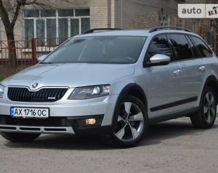 Сірий Шкода Octavia Scout, об'ємом двигуна 2 л та пробігом 291 тис. км за 13300 $, фото 2 на Automoto.ua