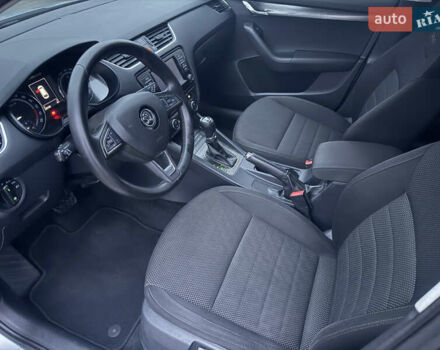 Сірий Шкода Octavia Scout, об'ємом двигуна 2 л та пробігом 270 тис. км за 15700 $, фото 8 на Automoto.ua