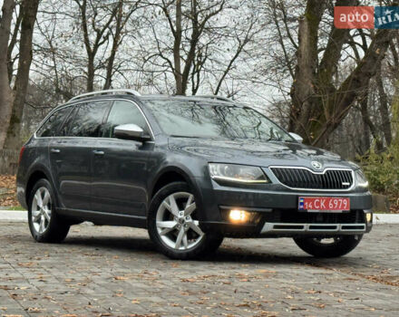 Серый Шкода Октавия Скаут, объемом двигателя 2 л и пробегом 251 тыс. км за 15950 $, фото 18 на Automoto.ua