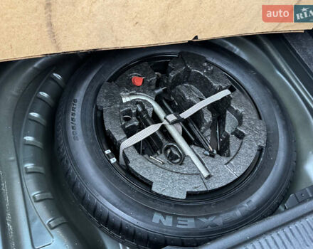 Серый Шкода Октавия Скаут, объемом двигателя 2 л и пробегом 251 тыс. км за 15950 $, фото 122 на Automoto.ua