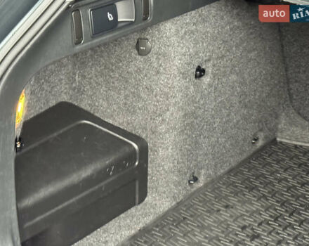 Серый Шкода Октавия Скаут, объемом двигателя 2 л и пробегом 251 тыс. км за 15950 $, фото 119 на Automoto.ua