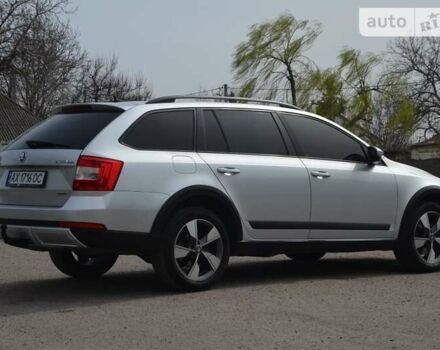 Сірий Шкода Octavia Scout, об'ємом двигуна 2 л та пробігом 291 тис. км за 13300 $, фото 17 на Automoto.ua