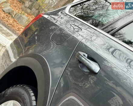 Серый Шкода Октавия Скаут, объемом двигателя 2 л и пробегом 251 тыс. км за 15950 $, фото 29 на Automoto.ua