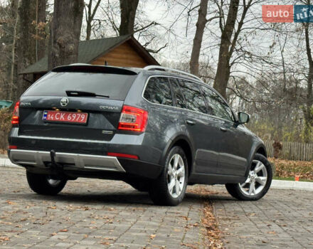 Серый Шкода Октавия Скаут, объемом двигателя 2 л и пробегом 251 тыс. км за 15950 $, фото 35 на Automoto.ua