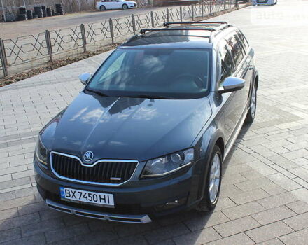 Сірий Шкода Octavia Scout, об'ємом двигуна 2 л та пробігом 250 тис. км за 14500 $, фото 2 на Automoto.ua