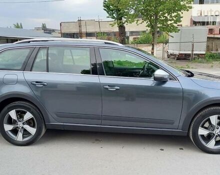 Сірий Шкода Octavia Scout, об'ємом двигуна 2 л та пробігом 220 тис. км за 18900 $, фото 5 на Automoto.ua