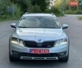Серый Шкода Октавия Скаут, объемом двигателя 2 л и пробегом 238 тыс. км за 14950 $, фото 1 на Automoto.ua