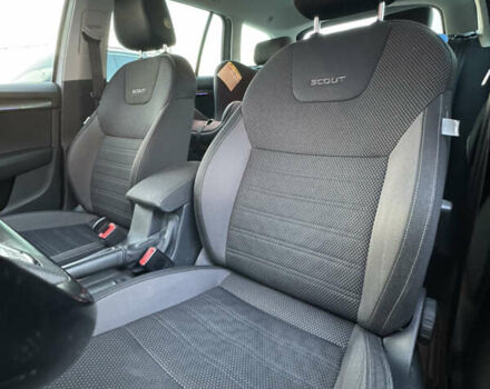 Серый Шкода Октавия Скаут, объемом двигателя 1.97 л и пробегом 253 тыс. км за 18200 $, фото 36 на Automoto.ua