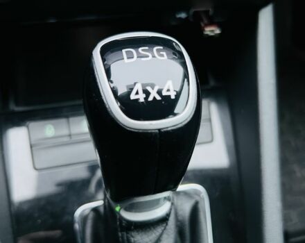 Шкода Октавия Скаут 2017 в Мукачеве на Automoto.ua Серый Шкода Октавия Скаут, объемом двигателя 2 л и пробегом 250 тыс. км за 17600 $, фото 11 на Automoto.ua