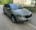 Сірий Шкода Octavia Scout, об'ємом двигуна 2 л та пробігом 260 тис. км за 17499 $, фото 1 на Automoto.ua