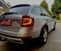 Серый Шкода Октавия Скаут, объемом двигателя 2 л и пробегом 285 тыс. км за 16500 $, фото 4 на Automoto.ua
