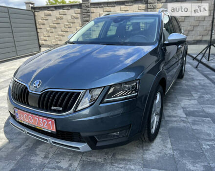 Сірий Шкода Octavia Scout, об'ємом двигуна 0 л та пробігом 193 тис. км за 22222 $, фото 27 на Automoto.ua