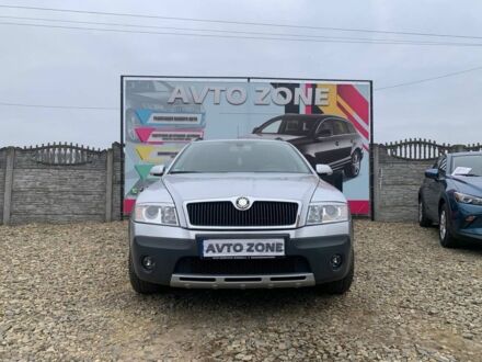 Шкода Октавия Скаут 2007 в Коломые на Automoto.ua Серый Шкода Октавия Скаут, объемом двигателя 2 л и пробегом 204 тыс. км за 7499 $, фото 1 на Automoto.ua