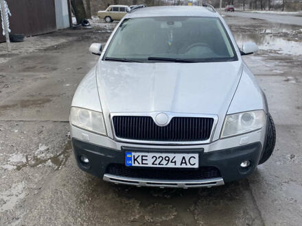 Сірий Шкода Octavia Scout, об'ємом двигуна 2 л та пробігом 400 тис. км за 6500 $, фото 1 на Automoto.ua