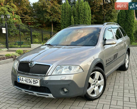 Сірий Шкода Octavia Scout, об'ємом двигуна 2 л та пробігом 225 тис. км за 6900 $, фото 1 на Automoto.ua