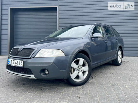 Сірий Шкода Octavia Scout, об'ємом двигуна 1.98 л та пробігом 267 тис. км за 5300 $, фото 1 на Automoto.ua