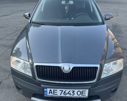 Сірий Шкода Octavia Scout, об'ємом двигуна 2 л та пробігом 212 тис. км за 6250 $, фото 1 на Automoto.ua