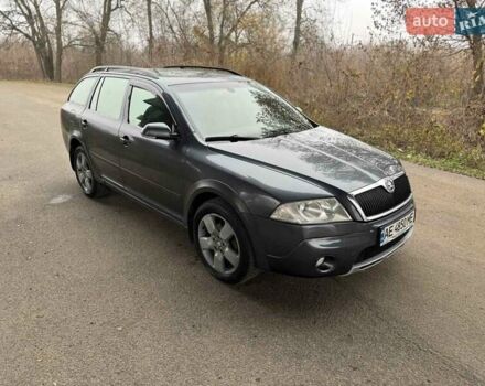 Серый Шкода Октавия Скаут, объемом двигателя 1.98 л и пробегом 331 тыс. км за 5999 $, фото 1 на Automoto.ua