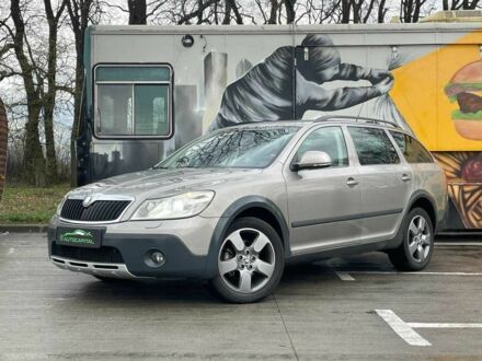 Сірий Шкода Octavia Scout, об'ємом двигуна 1.8 л та пробігом 266 тис. км за 7990 $, фото 1 на Automoto.ua