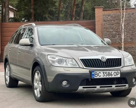 Сірий Шкода Octavia Scout, об'ємом двигуна 2 л та пробігом 240 тис. км за 10900 $, фото 1 на Automoto.ua