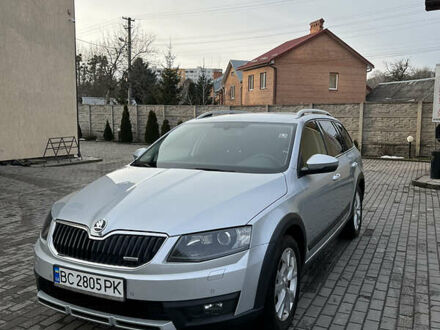 Сірий Шкода Octavia Scout, об'ємом двигуна 2 л та пробігом 255 тис. км за 16000 $, фото 1 на Automoto.ua