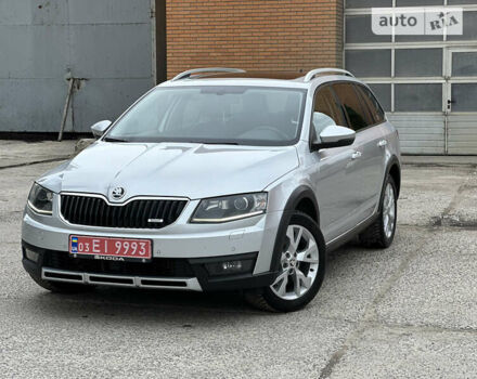 Сірий Шкода Octavia Scout, об'ємом двигуна 2 л та пробігом 269 тис. км за 16900 $, фото 1 на Automoto.ua